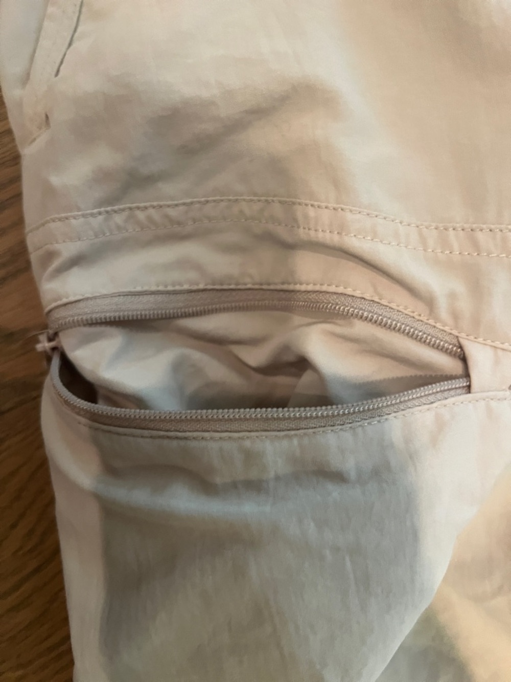 Patagonia Men's Light Beige Cargo Pants - Picture 3 of 5